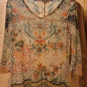 Beautiful Green and Orange Top